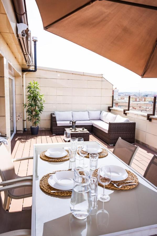 Lujoso Atico Entre 2 Playas Con Garaje, Terraza, Vistas Y Wifi Lägenhet Gijón Exteriör bild