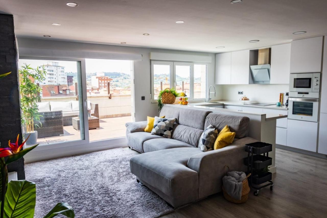 Lujoso Atico Entre 2 Playas Con Garaje, Terraza, Vistas Y Wifi Lägenhet Gijón Exteriör bild